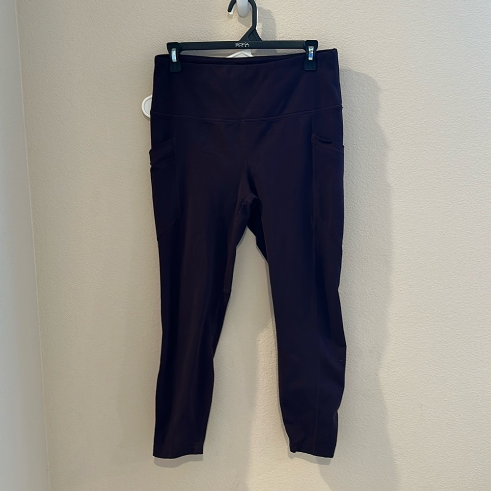 Yogalicious LUX purple leggings